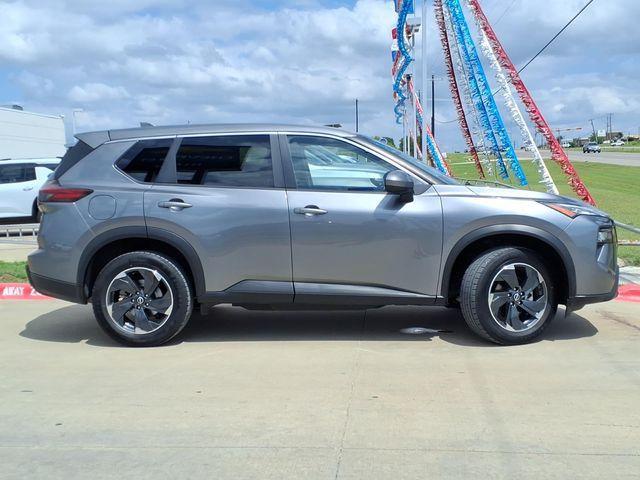 2024 Nissan Rogue SV FWD