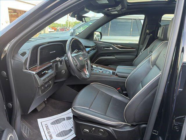 2023 Cadillac Escalade ESV 4WD Premium Luxury