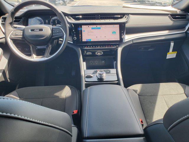 2026 Jeep Grand Cherokee L Altitude 4x4