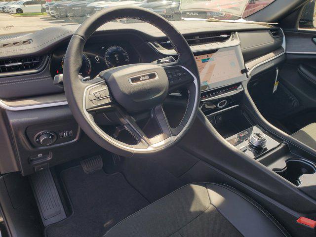 2026 Jeep Grand Cherokee L Altitude 4x4