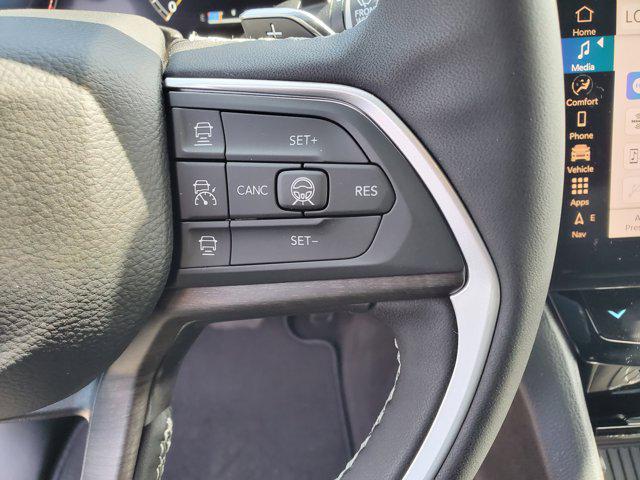 2026 Jeep Grand Cherokee L Altitude 4x4