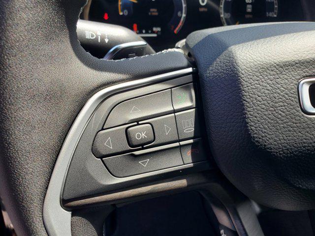 2026 Jeep Grand Cherokee L Altitude 4x4