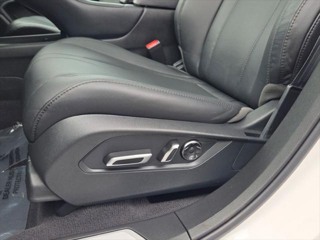 2023 Acura RDX Standard