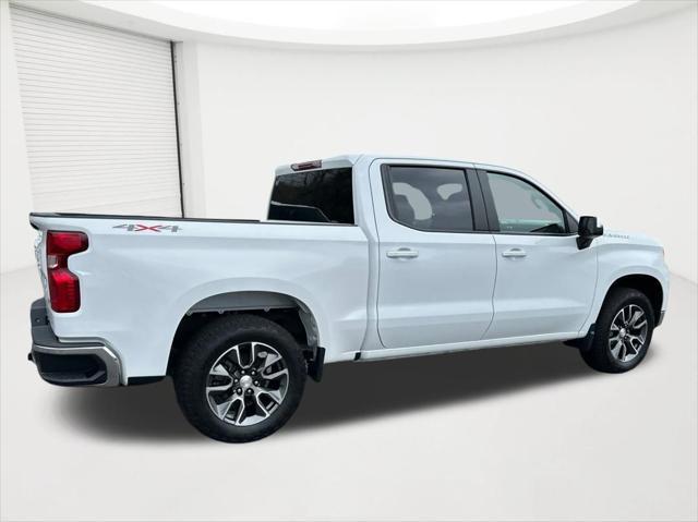 2022 Chevrolet Silverado 1500 4WD Crew Cab Short Bed LT with 2FL