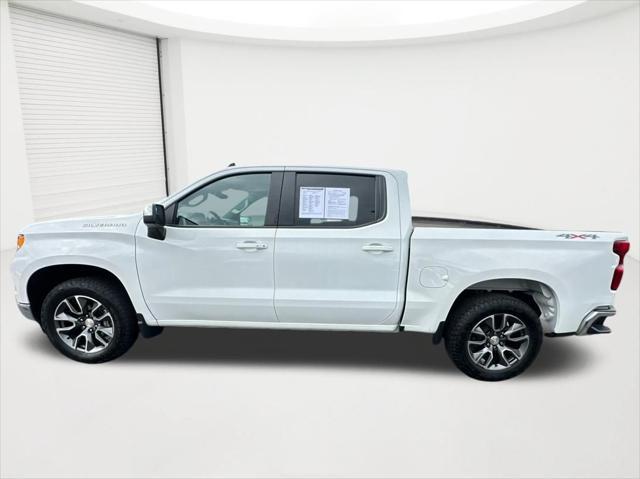2022 Chevrolet Silverado 1500 4WD Crew Cab Short Bed LT with 2FL