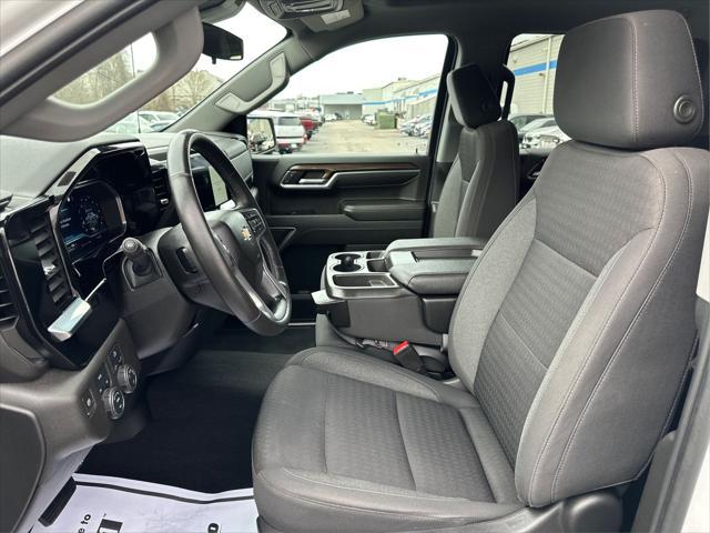 2022 Chevrolet Silverado 1500 4WD Crew Cab Short Bed LT with 2FL