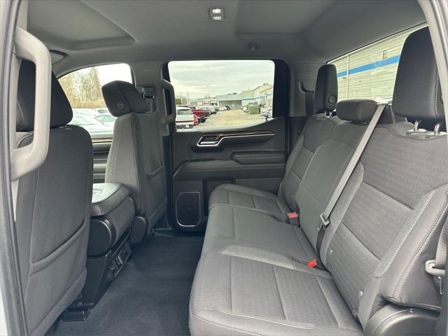 2022 Chevrolet Silverado 1500 4WD Crew Cab Short Bed LT with 2FL