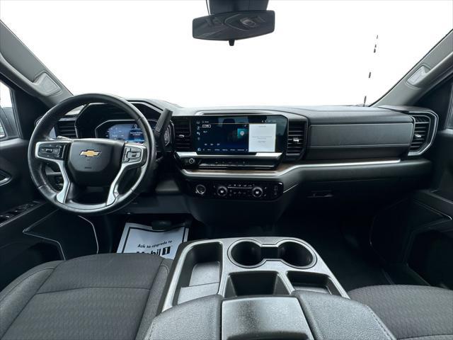 2022 Chevrolet Silverado 1500 4WD Crew Cab Short Bed LT with 2FL