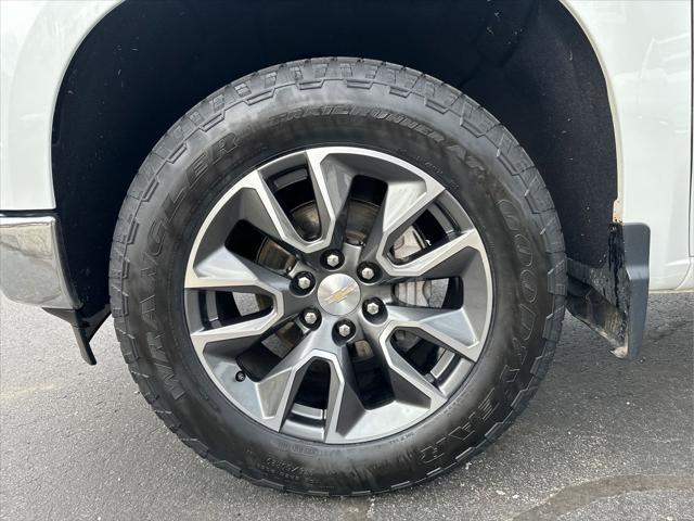 2022 Chevrolet Silverado 1500 4WD Crew Cab Short Bed LT with 2FL