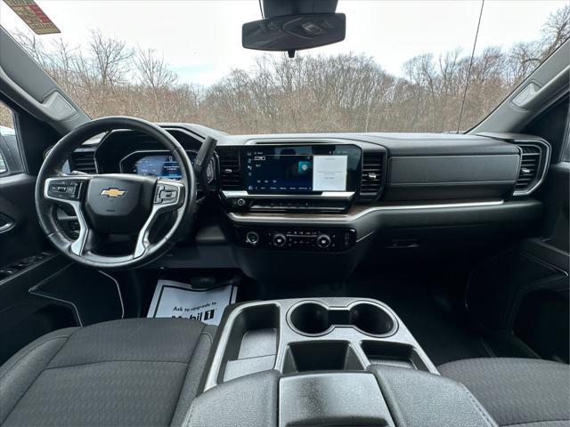 2022 Chevrolet Silverado 1500 4WD Crew Cab Short Bed LT with 2FL