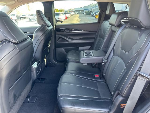 2023 INFINITI QX60 PURE AWD
