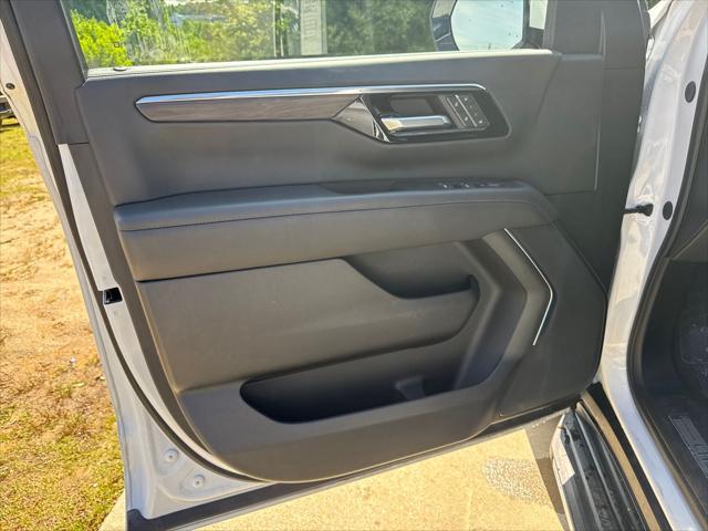 2025 Chevrolet Tahoe 4WD LT
