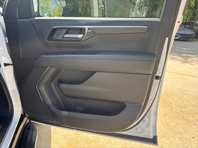 2025 Chevrolet Tahoe 4WD LT