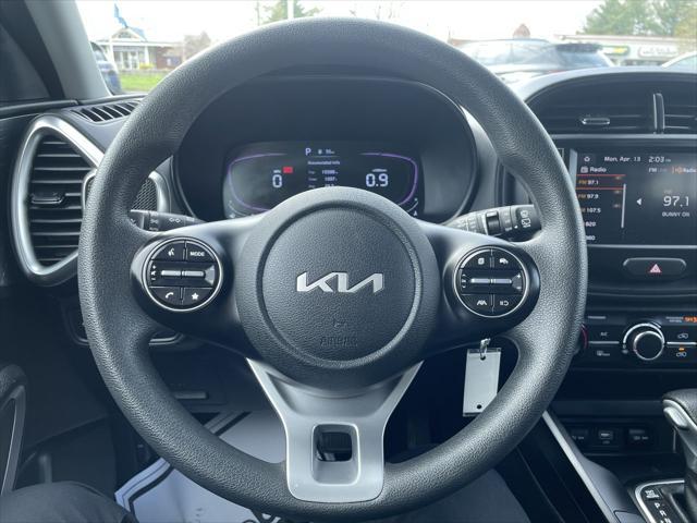 2024 Kia Soul LX