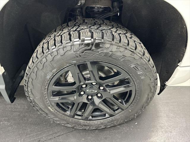 2023 Chevrolet Silverado 1500 4WD Crew Cab Standard Bed RST