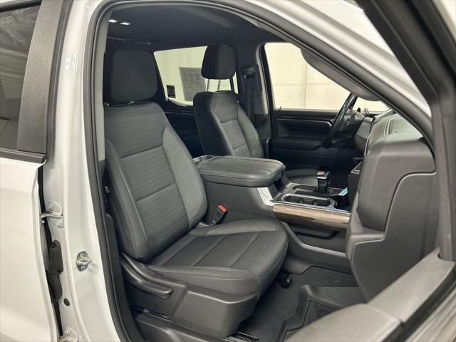 2023 Chevrolet Silverado 1500 4WD Crew Cab Standard Bed RST