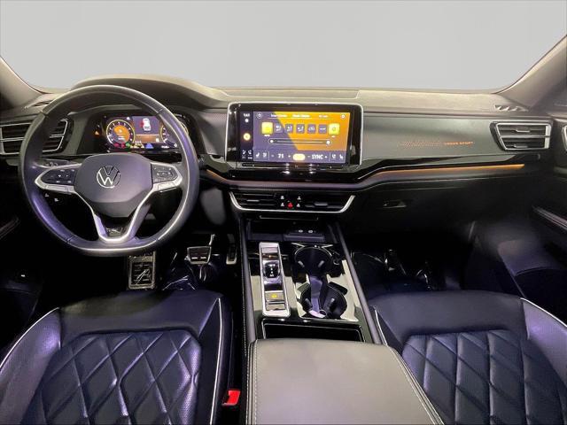 2024 Volkswagen Atlas Cross Sport 2.0T SEL Premium R-Line
