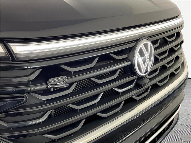 2024 Volkswagen Atlas Cross Sport 2.0T SEL Premium R-Line
