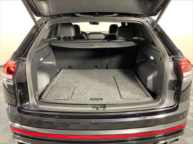 2024 Volkswagen Atlas Cross Sport 2.0T SEL Premium R-Line