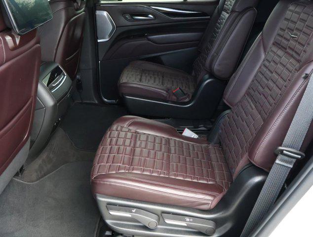 2024 Cadillac Escalade 4WD Sport Platinum
