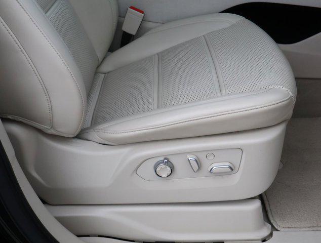 2023 Cadillac Escalade 4WD Premium Luxury Platinum