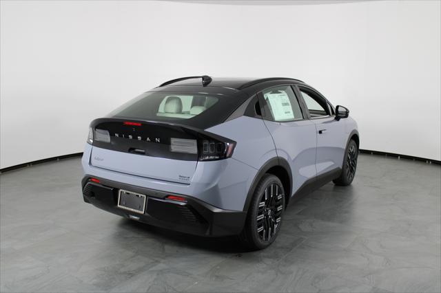 2026 Nissan LEAF PLATINUM+
