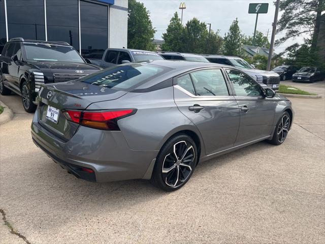 2024 Nissan Altima SR FWD