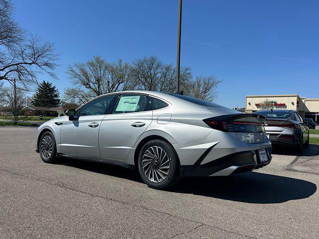 2026 Hyundai Sonata Hybrid SEL