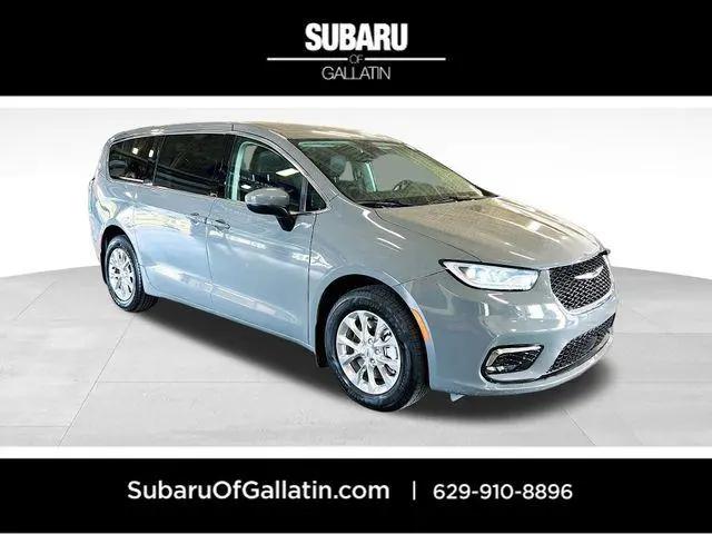 2023 Chrysler Pacifica Touring L for sale in Gallatin, TN