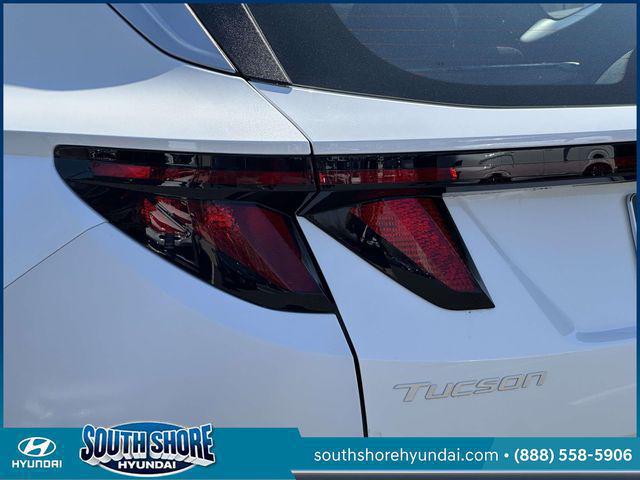 2025 Hyundai Tucson SE