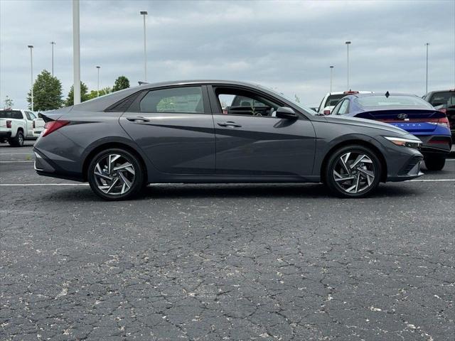2025 Hyundai Elantra Hybrid SEL Sport