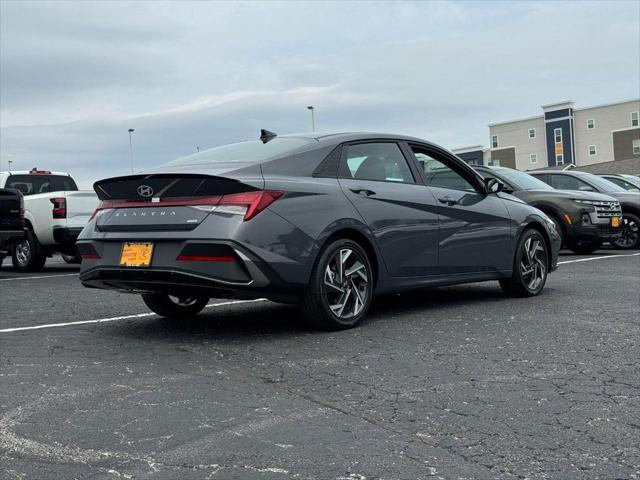 2025 Hyundai Elantra Hybrid SEL Sport
