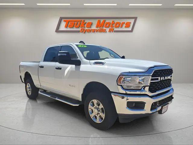 2024 Ram 2500 Big Horn Crew Cab 4x4 6'4" Box for sale in Dyersville, IA