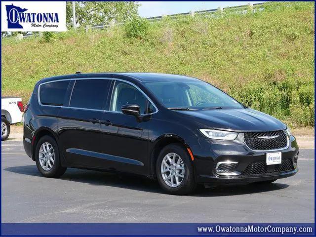 2024 Chrysler Pacifica Touring L for sale in Owatonna, MN