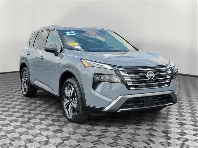 2025 Nissan Rogue SL FWD for sale in Monroe, OH