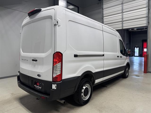 2022 Ford Transit Cargo Van Base