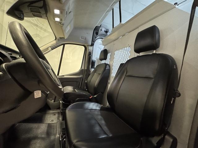 2022 Ford Transit Cargo Van Base
