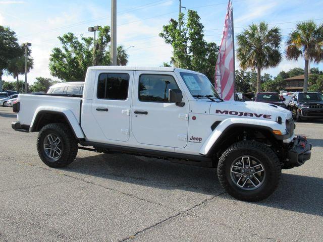 2026 Jeep Gladiator GLADIATOR MOJAVE X 4X4