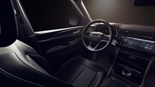 2026 Jeep Grand Cherokee Altitude 4x4