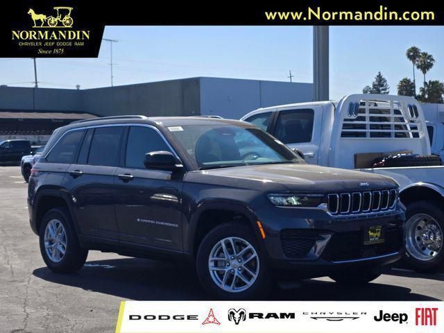 2026 Jeep Grand Cherokee GRAND CHEROKEE LAREDO X 4X4 2026 Jeep Grand Cherokee GRAND CHEROKEE LAREDO X 4X4