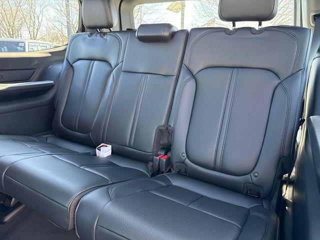 2026 Jeep Grand Wagoneer Upland