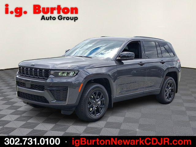 2026 Jeep Grand Cherokee GRAND CHEROKEE LAREDO ALTITUDE 4X4 2026 Jeep Grand Cherokee GRAND CHEROKEE LAREDO ALTITUDE 4X4