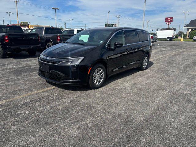 2027 Chrysler Pacifica PACIFICA SELECT