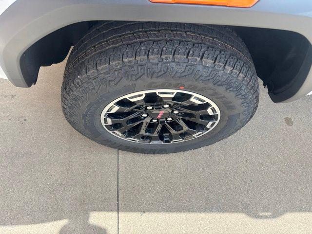 2026 GMC Canyon AT4, 4WD