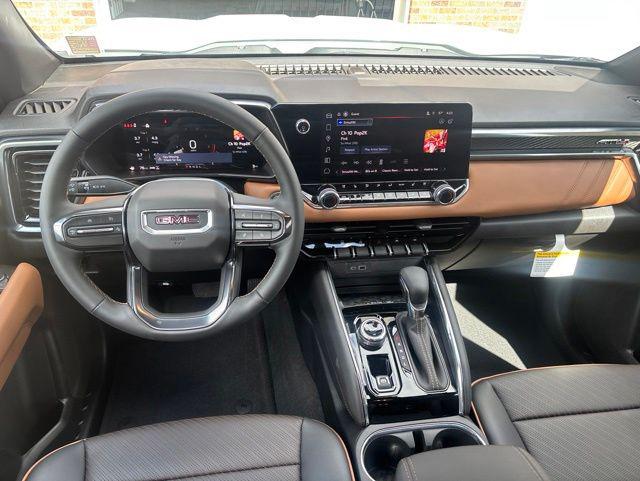 2026 GMC Canyon AT4, 4WD