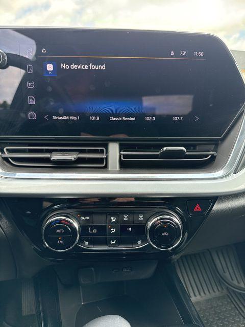 2025 Chevrolet Trax FWD LT