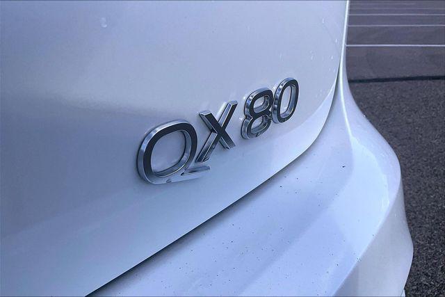 2026 INFINITI QX80 LUXE