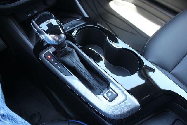 2026 Buick NV Sport Touring FWD