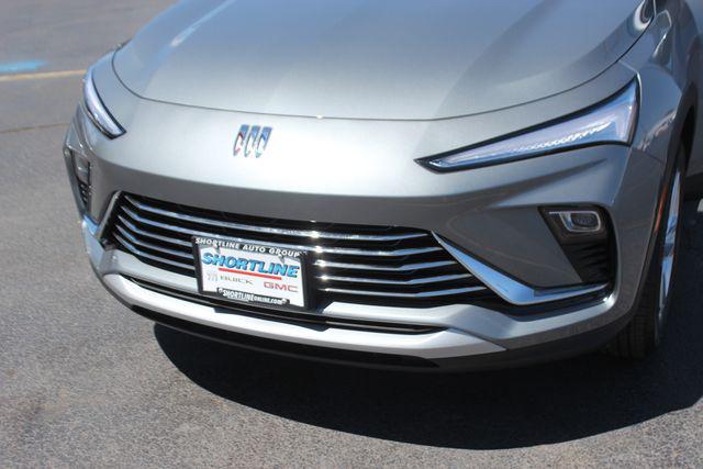 2026 Buick NV Preferred FWD
