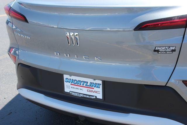 2026 Buick NV Preferred FWD